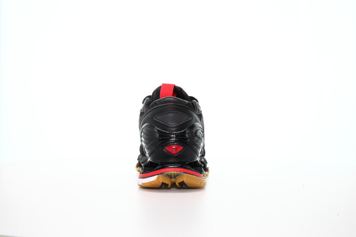 Mizuno x FUTUR Wave Prophecy 